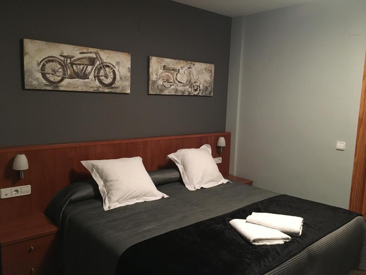 Hostal Casa Barranco Castejón del Puente Екстериор снимка