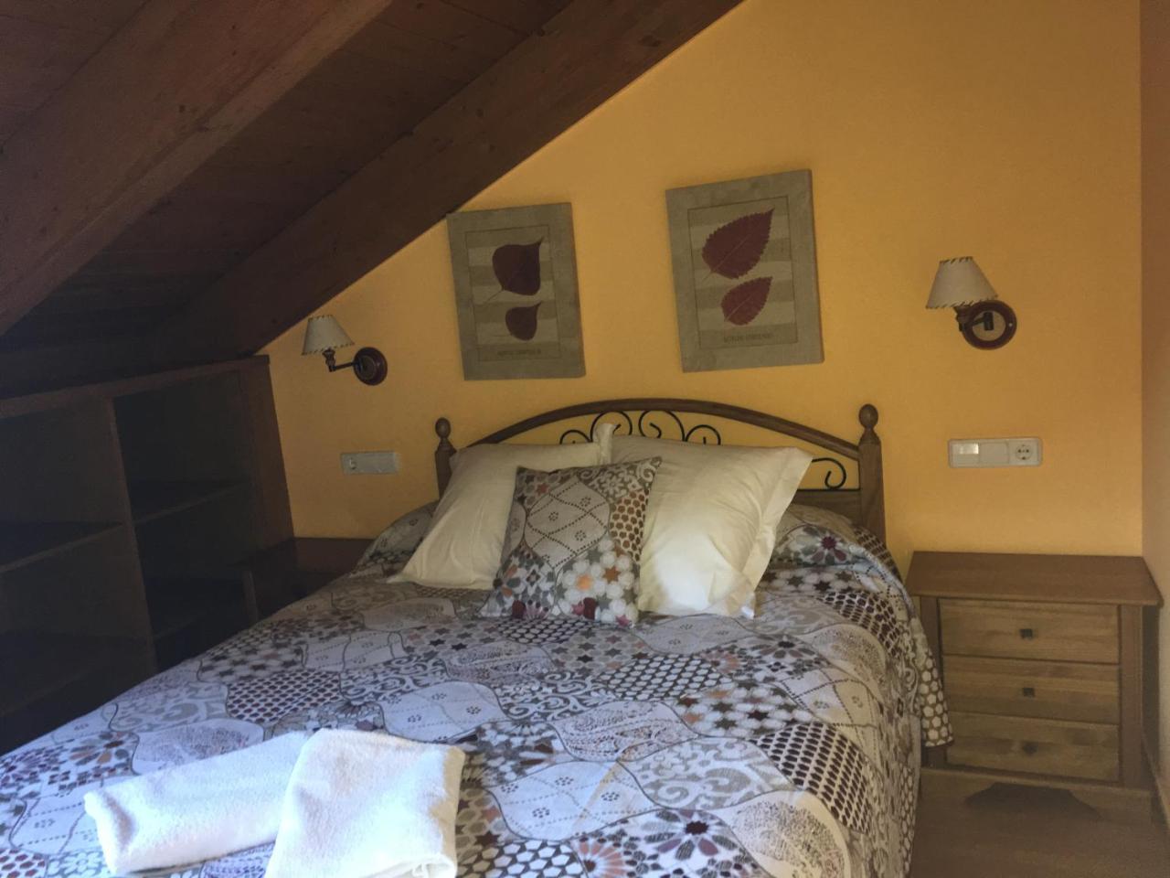 Hostal Casa Barranco Castejón del Puente Екстериор снимка